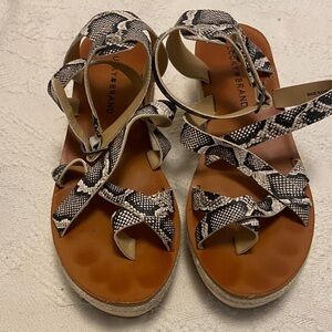 Lucky Brand Black & White Snake-Print Platform Espadrille Sandals